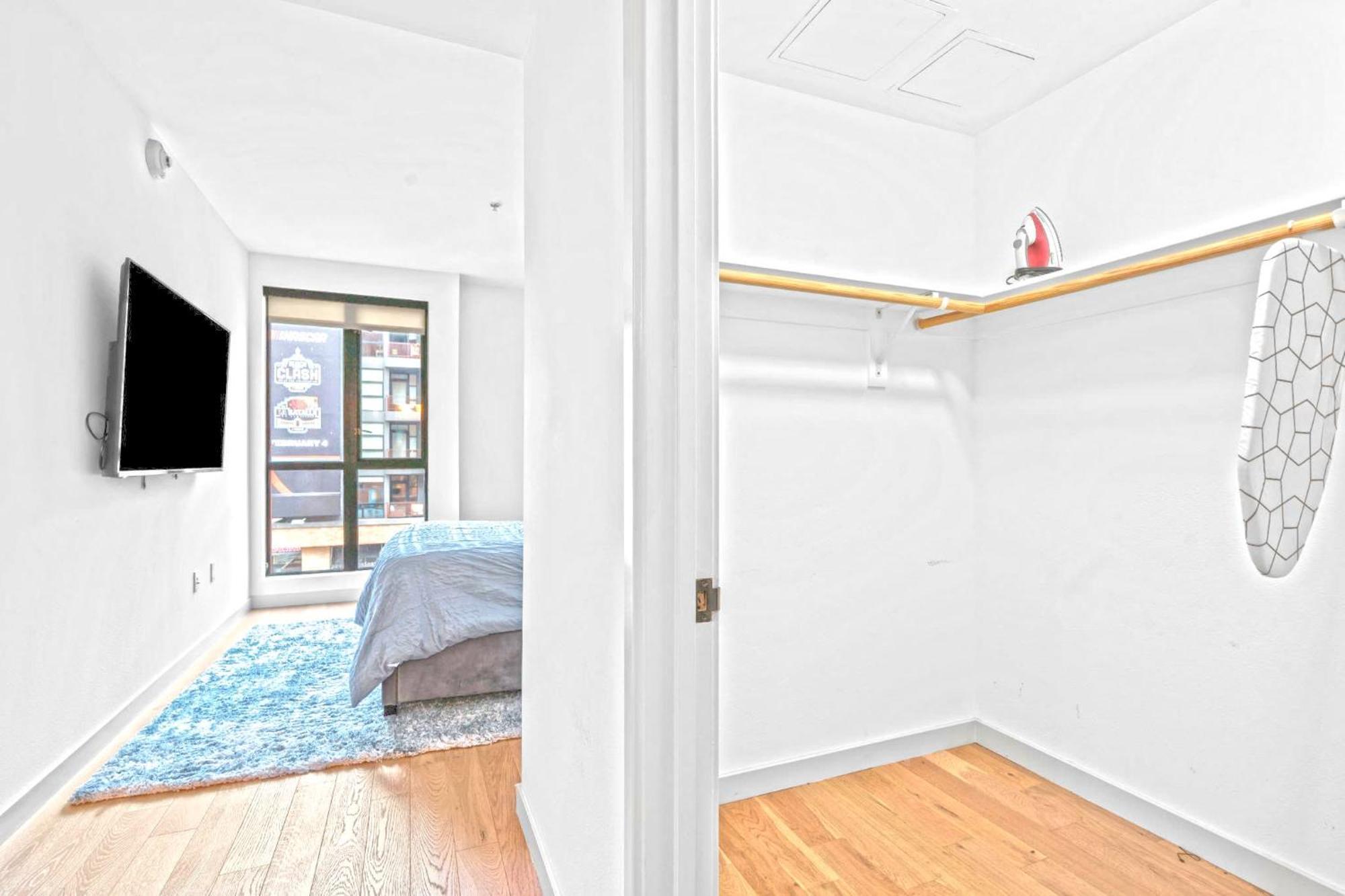 Apartamento Hollywood Walk Of Fame On Site Free Parking Pool Sauna Gym Included Los Ángeles
